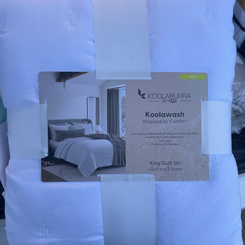 UGG King Quilt Set